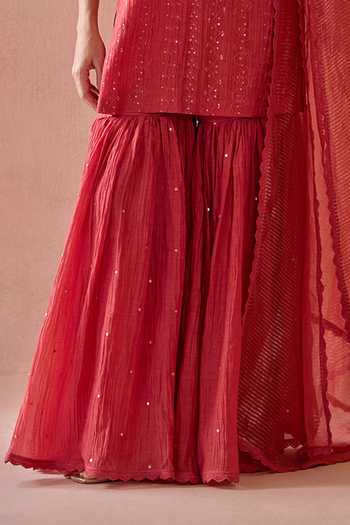 Kritika Dawar Coral Chanderi, Organza Round Neck Ruh Embroidered Kurta Gharara Set Online at Aza Fashions Kritika Dawar_Coral Chanderi, Organza Round Neck Ruh Embroidered Kurta Gharara Set _Online_at_Aza_Fashions