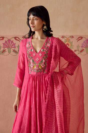 Buy Kritika Dawar Pink Chanderi, Cotton, Organza V-neck Chirai Yoke Embroidered Kurta Set Online at Aza Fashions Buy_Kritika Dawar_Pink Chanderi, Cotton, Organza V-neck Chirai Yoke Embroidered Kurta Set _Online_at_Aza_Fashions
