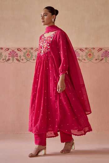 Kritika Dawar Magenta Chanderi, Cotton Round Neck Phool Embroidered Kurta Set Online at Aza Fashions Kritika Dawar_Magenta Chanderi, Cotton Round Neck Phool Embroidered Kurta Set _Online_at_Aza_Fashions
