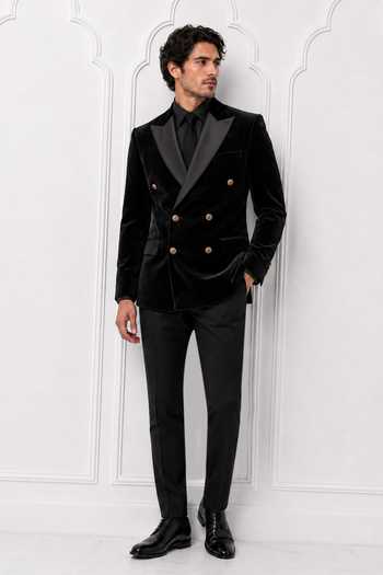 Nivedita Saboo Black Velvet Double-breasted Tuxedo Blazer Online at Aza Fashions Nivedita Saboo_Black Velvet Double-breasted Tuxedo Blazer _Online_at_Aza_Fashions