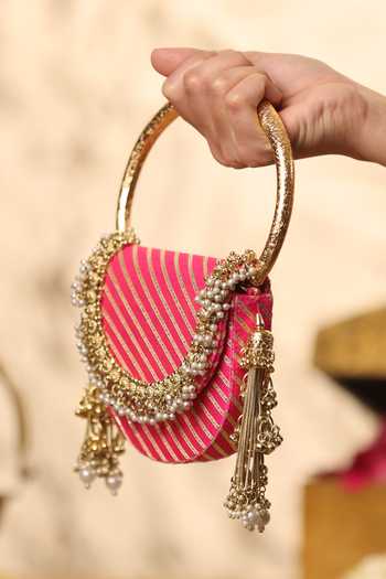 Buy 5elements Pink Rangrez Embellished Handbag Online at Aza Fashions Buy_5elements_Pink Rangrez Embellished Handbag _Online_at_Aza_Fashions