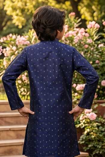 Petite Pomme Jaquard Kurta & Art Silk Pant Set 