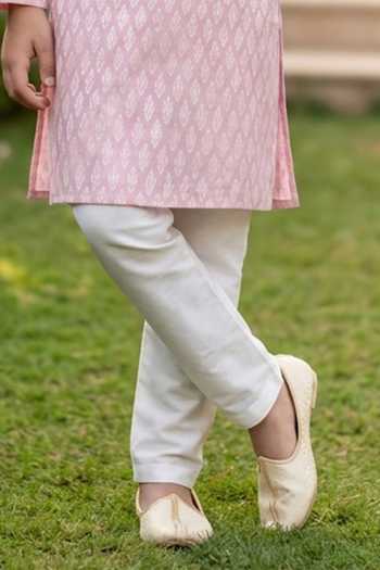 Petite Pomme_Pink Silk Woven Kurta And Art Pant Set _Online_at_Aza_Fashions