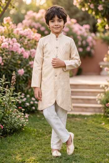 Petite Pomme Jaquard Kurta & Art Silk Pant Set