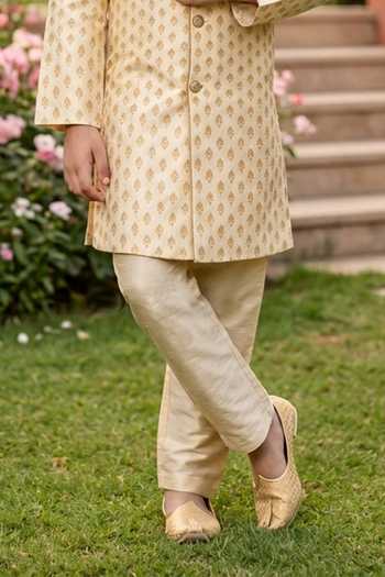Petite Pomme_Cream Jacquard, Silk Kurta And Art Pant Set _Online_at_Aza_Fashions