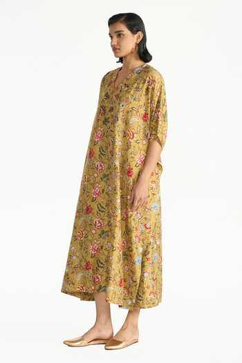 Payal Pratap Gold Silk, Dupion V-neck Pallavi Floral Print Kaftan Dress Online at Aza Fashions Payal Pratap_Gold Silk, Dupion V-neck Pallavi Floral Print Kaftan Dress _Online_at_Aza_Fashions