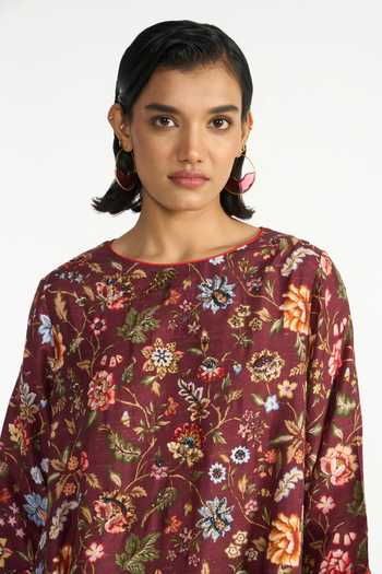 Payal Pratap Multi Color Silk, Dupion Round Neck, Yes Kusumita Floral Print Tunic And Pant Set at Aza Fashions Payal Pratap_Multi Color Silk, Dupion Round Neck, Yes Kusumita Floral Print Tunic And Pant Set _at_Aza_Fashions