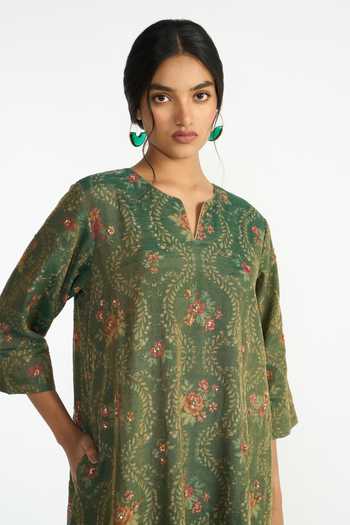 Buy Payal Pratap Green Chanderi, Tissue Round Neck Parijat Floral Print Kurta Set Online at Aza Fashions Buy_Payal Pratap_Green Chanderi, Tissue Round Neck Parijat Floral Print Kurta Set _Online_at_Aza_Fashions
