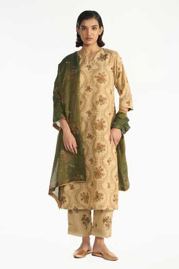 Payal Pratap Parijat Floral Print Kurta Set
