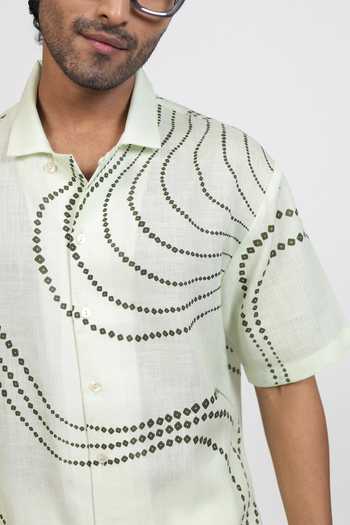 Buy Raw & Rustic By Niti Bothra Green Linen, Tencel Abstract Bandhani Cuban Collar Shirt Online at Aza Fashions Buy_Raw & Rustic By Niti Bothra_Green Linen, Tencel Abstract Bandhani Cuban Collar Shirt _Online_at_Aza_Fashions