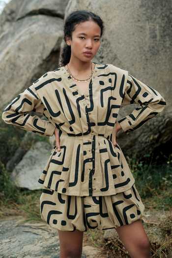 The Terra Tribe Beige Cotton Chobe Short Tribal Print Balloon Skirt Online at Aza Fashions The Terra Tribe_Beige Cotton Chobe Short Tribal Print Balloon Skirt _Online_at_Aza_Fashions