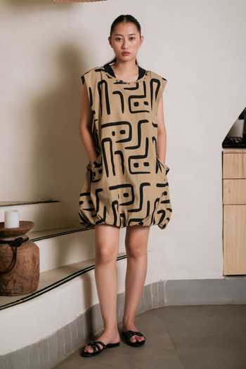 The Terra Tribe Nara Big Print Gathered Dress 