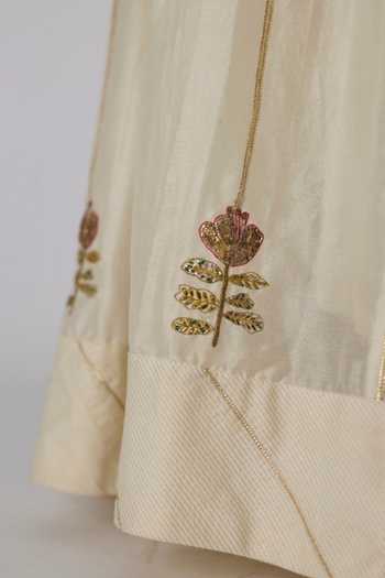 Rhua_Ivory Chanderi , Scoop Neck Payal Embroidered Top Lehenga Set _Online_at_Aza_Fashions