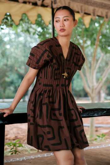 The Terra Tribe Brown Cotton V-neck Meknes Tribal Print Kimono Dress Online at Aza Fashions The Terra Tribe_Brown Cotton V-neck Meknes Tribal Print Kimono Dress _Online_at_Aza_Fashions