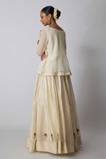 Rhua Payal Embroidered Top Lehenga Set 