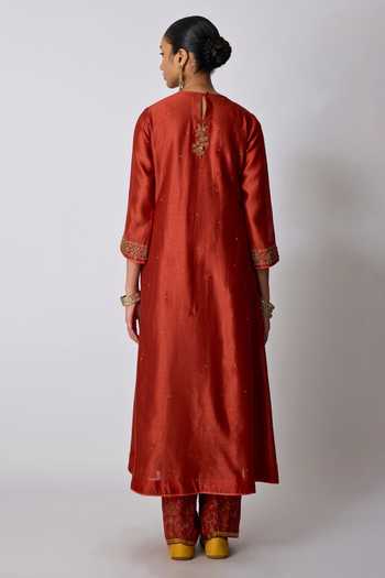 Rhua Rasika Embroidered Kurta Set 