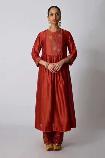 Buy_Rhua_Red Chanderi , , Cotton, Organza Round Rasika Embroidered Kurta Set 