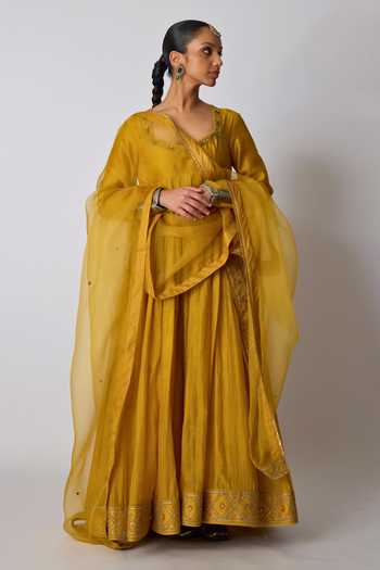 Rhua Indu Placement Embroidered Anarkali Set 