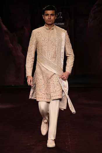 Dolly J Chandraveer Dori Embroidered Dupatta 