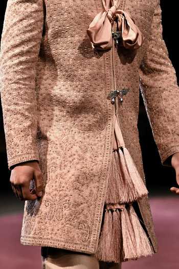 Dolly J Vajra Satin Stole 