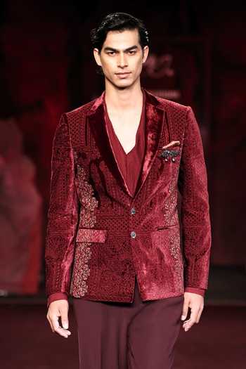 Dolly J Zoravar Dori Embroidered Jacket Set 