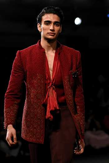 Dolly J Vayun Hand Embroidered Bandhgala Set 
