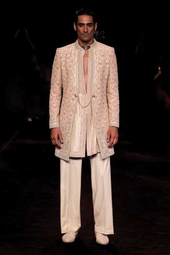Dolly J Kairav Embroidered Sherwani Set