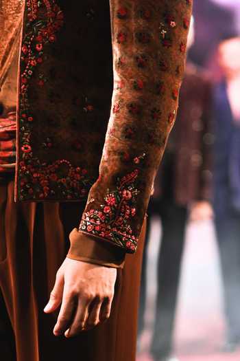 Buy Dolly J Maroon Silk, Georgette, Crepe, Velvet, Chantilly Laurel Printed Bandhgala Set Online at Aza Fashions Buy_Dolly J_Maroon Silk, Georgette, Crepe, Velvet, Chantilly Laurel Printed Bandhgala Set _Online_at_Aza_Fashions