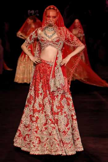 Dolly J Kashika Embroidered Bridal Lehenga Set 
