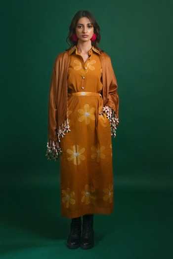 Shop KA-Sha Brown Chanderi Open Neck Tass Moma Jacket Online at Aza Fashions Shop_KA-Sha_Brown Chanderi Open Neck Tass Moma Jacket _Online_at_Aza_Fashions