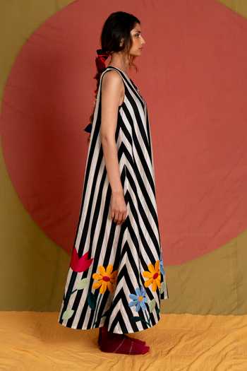 KA-Sha Multicolor Chanderi V-neck Mali Applique Striped Dress Online at Aza Fashions KA-Sha_Multicolor Chanderi V-neck Mali Applique Striped Dress _Online_at_Aza_Fashions