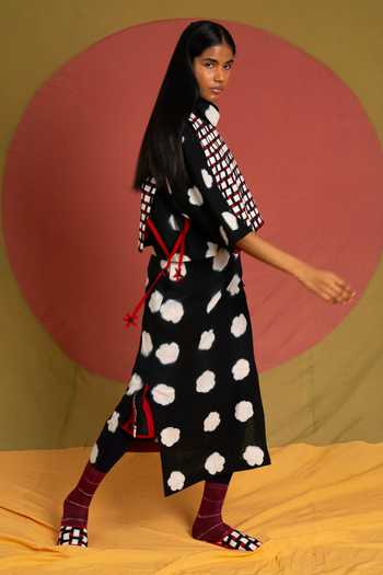 Buy_KA-Sha_Black Cotton Clamp Dye Kala Skirt _Online_at_Aza_Fashions