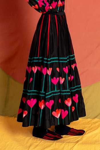 Buy_KA-Sha_Black Chanderi Kamal Applique Skirt _Online_at_Aza_Fashions