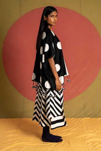 Buy_KA-Sha_Black Cotton Open Neck Polka Overlay Reversible Jacket _Online_at_Aza_Fashions