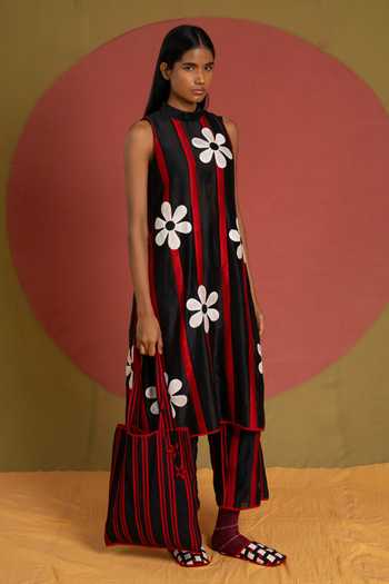 Buy KA-Sha Black Chanderi High Neck Patti Florist Tunic Online at Aza Fashions Buy_KA-Sha_Black Chanderi High Neck Patti Florist Tunic _Online_at_Aza_Fashions