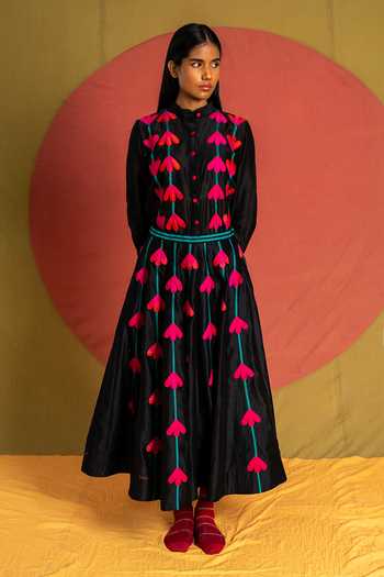 KA-Sha Black Chanderi Mandarin Collar Kamali Applique Shirt at Aza Fashions KA-Sha_Black Chanderi Mandarin Collar Kamali Applique Shirt _at_Aza_Fashions