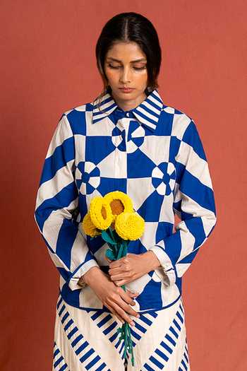 KA-Sha Kite Applique Shirt