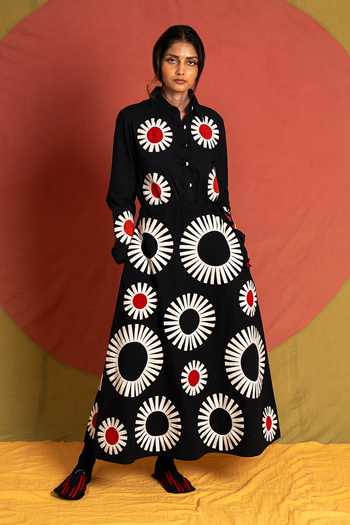 KA-Sha Black Cotton Button-down Neck Naseem Applique Shirt Online at Aza Fashions KA-Sha_Black Cotton Button-down Neck Naseem Applique Shirt _Online_at_Aza_Fashions