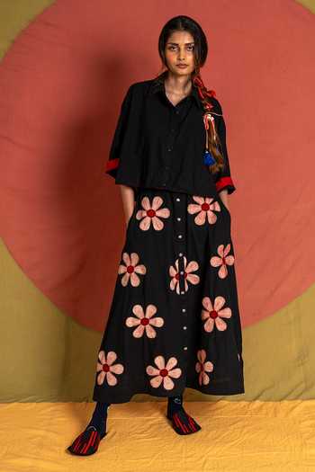 Buy_KA-Sha_Black Cotton Button-down Neck Shrey Oversized Shirt _Online_at_Aza_Fashions