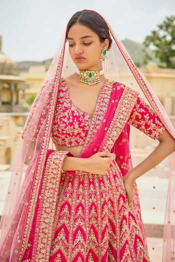 Kalighata Coral Silk V-neck Dhruv Bridal Lehenga Set Online at Aza Fashions Kalighata_Coral Silk V-neck Dhruv Bridal Lehenga Set _Online_at_Aza_Fashions