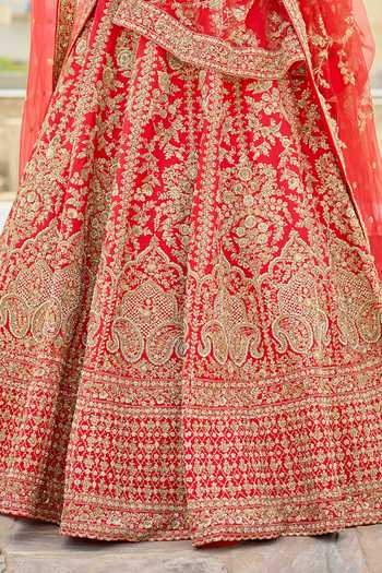Kalighata Red Silk V-neck Ishwari Bridal Lehenga Set Online at Aza Fashions Kalighata_Red Silk V-neck Ishwari Bridal Lehenga Set _Online_at_Aza_Fashions