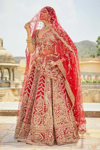 Kalighata Royal Rose Bridal Lehenga Set