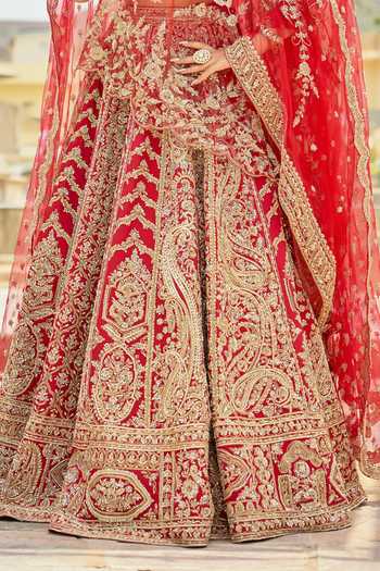 Buy Kalighata Maroon Silk Sweetheart Neck Royal Rose Bridal Lehenga Set Online at Aza Fashions Buy_Kalighata_Maroon Silk Sweetheart Neck Royal Rose Bridal Lehenga Set _Online_at_Aza_Fashions