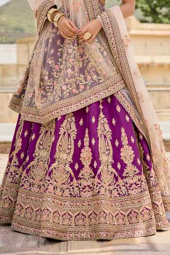Buy Kalighata Purple Silk V-neck Yamuna Lehenga Set Online at Aza Fashions Buy_Kalighata_Purple Silk V-neck Yamuna Lehenga Set _Online_at_Aza_Fashions