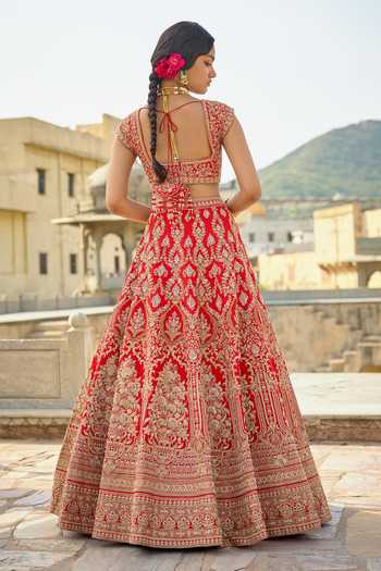 Kalighata Yashvika Bridal Lehenga Set