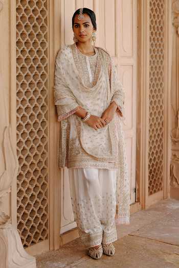 Buy Sheetal Batra Ivory , Chanderi, Satin, Ansha Short Embroidered Kurta Salwar Set Online at Aza Fashions Buy_Sheetal Batra_Ivory , Chanderi, Satin, Ansha Short Embroidered Kurta Salwar Set _Online_at_Aza_Fashions