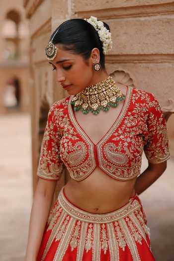 Buy Sheetal Batra Red , Organza V-neck Mahroz Embroidered Bridal Lehenga Set Online at Aza Fashions Buy_Sheetal Batra_Red , Organza V-neck Mahroz Embroidered Bridal Lehenga Set _Online_at_Aza_Fashions