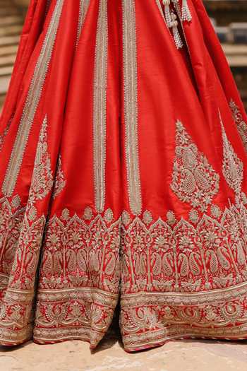 Sheetal Batra Red , Organza V-neck Mahroz Embroidered Bridal Lehenga Set at Aza Fashions Sheetal Batra_Red , Organza V-neck Mahroz Embroidered Bridal Lehenga Set _at_Aza_Fashions