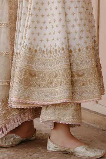 Sheetal Batra Ivory Chanderi , Organza V-neck Nafees Embroidered Kalidar Anarkali Set Online at Aza Fashions Sheetal Batra_Ivory Chanderi , Organza V-neck Nafees Embroidered Kalidar Anarkali Set _Online_at_Aza_Fashions