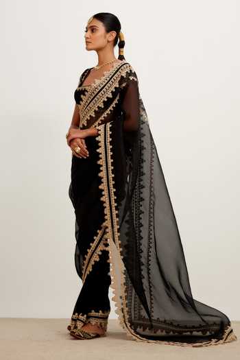 Devnaagri Embroidered Georgette Organza Saree With Blouse 